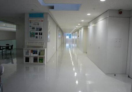 實驗室地面